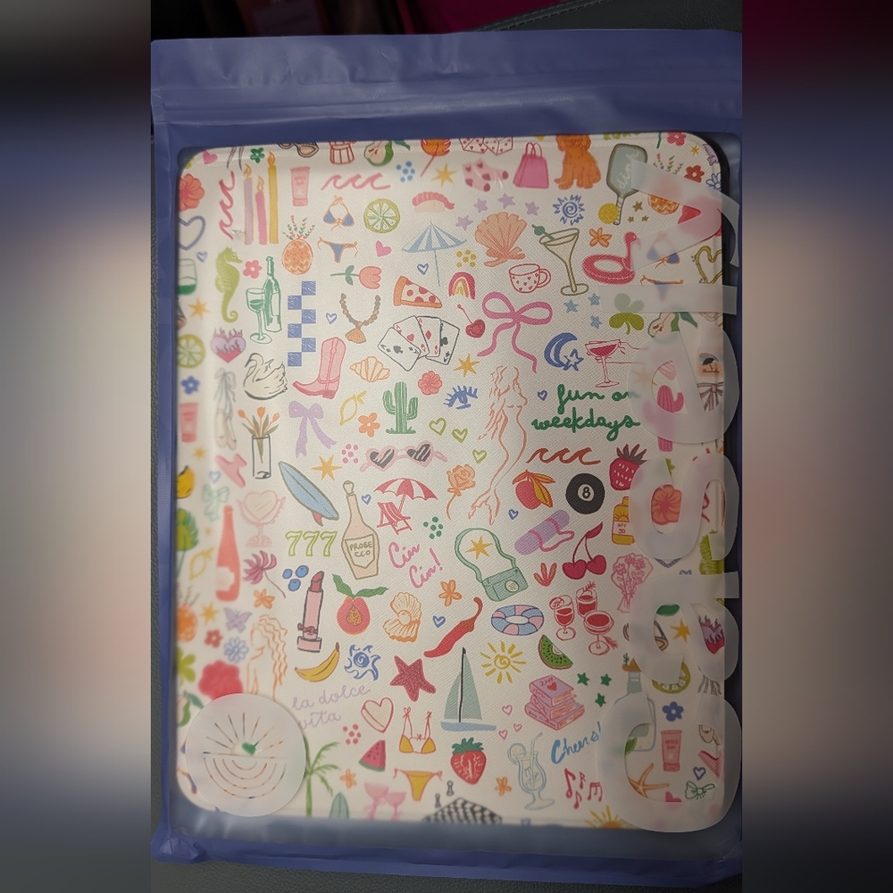 Colorful Illustrated Patterned Folio - Multicolor